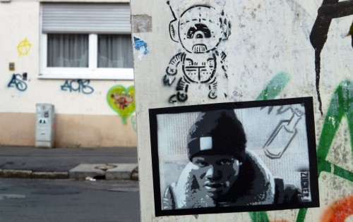 Ich glotz TV ... gesehen im Bogen-Viertel auf der Ottostraße.