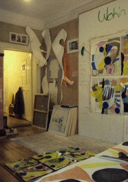 Auch das Atelier Frank K. Richter freut sich auf Besucher. Es befindet sich in der Alaunstraße 29, in der 1.Etage.