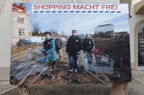 Performance: Shopping macht frei