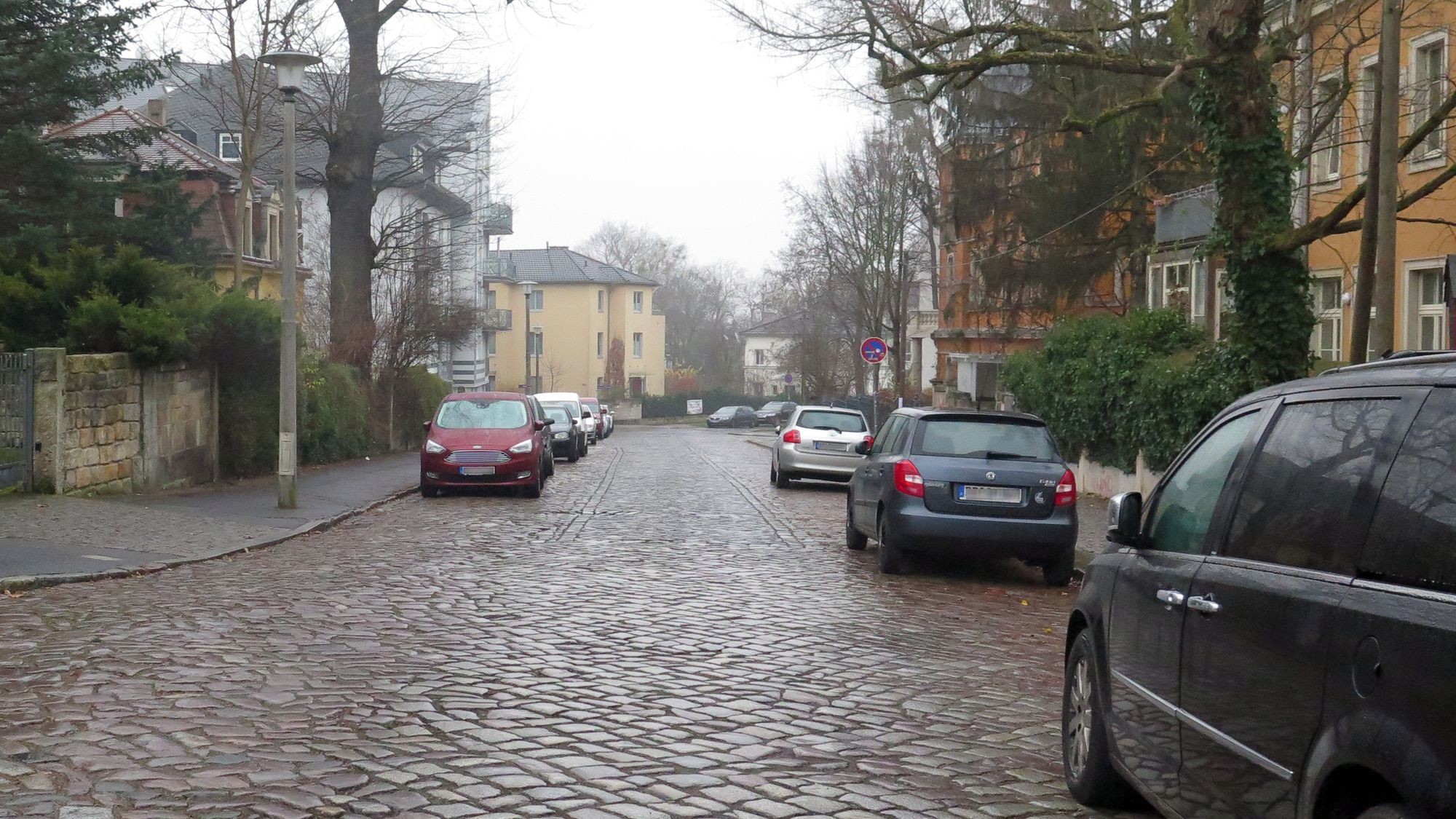 Hier wäre dann die Einfahrt verboten.