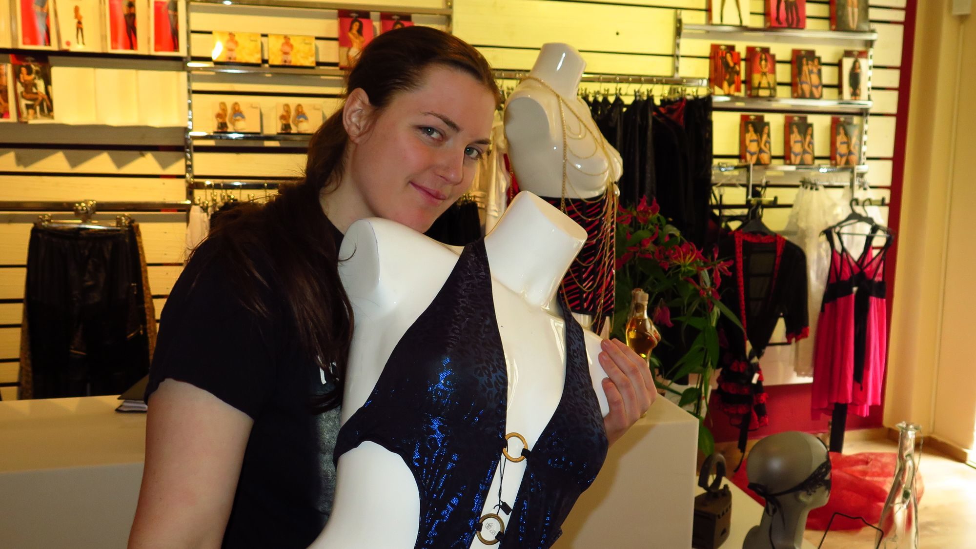 Trägt man angeblich immer noch: Bodys.