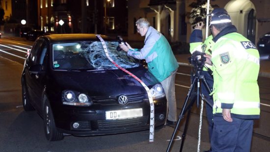Tödlicher Verkehrsunfall an der Bautzner Landstraße - Foto: Roland Halkasch