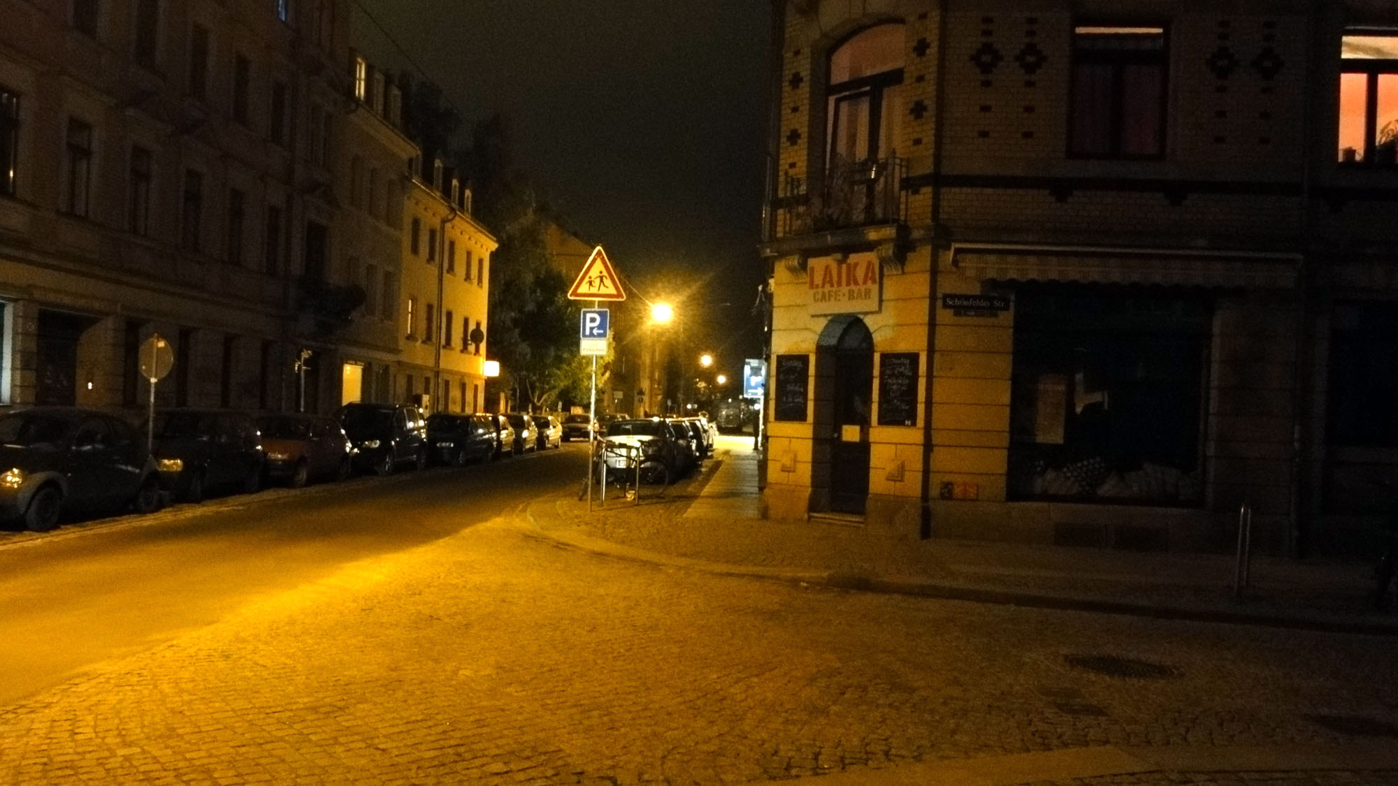 Café Laika auf der Kamenzer Straße - Foto: Anton Launer