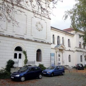 Im ersten Obergeschoss versteckt sich ein Ballsaal. Foto: Anton Launer