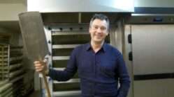 Durch Qualität geadelt – Bäckerei Graf Der Graf mit Zepter