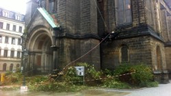Martin-Luther-Kirche beschnitten Martin-Luther-Kirche wird beschnitten