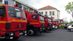 Feuerwache eingeweiht Warten auf den nächsten Einsatz, die Löschzüge.