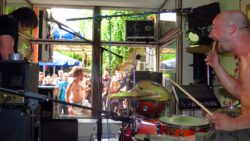 Rock'n'Roll in Lollis Homestay