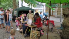 Malen und Puppenspiel