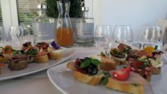 Es gibt auch Rosengartenwasser - schmeckt wie Wasser.