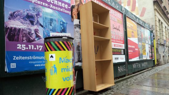 Tausch-Schrank an der Alaunstraße