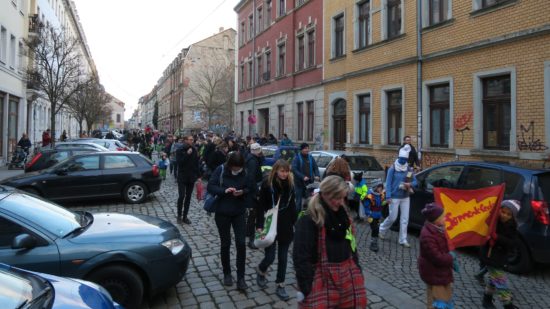 Rund 300 Große und Kleine waren dabei.