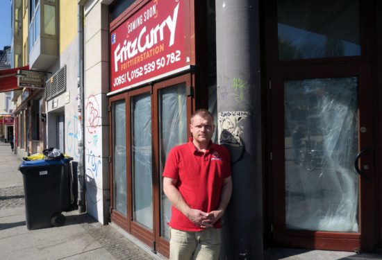 Ronny Rehm leitet das FritzCurry auf der Alaunstraße. Eröffnung am 4. Mai.