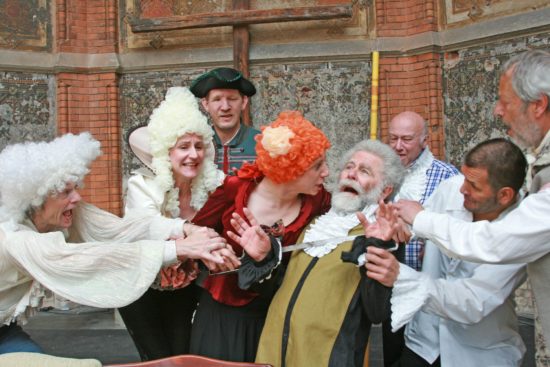 Molière unterm Glasdach. Foto: PR/Pauliruine