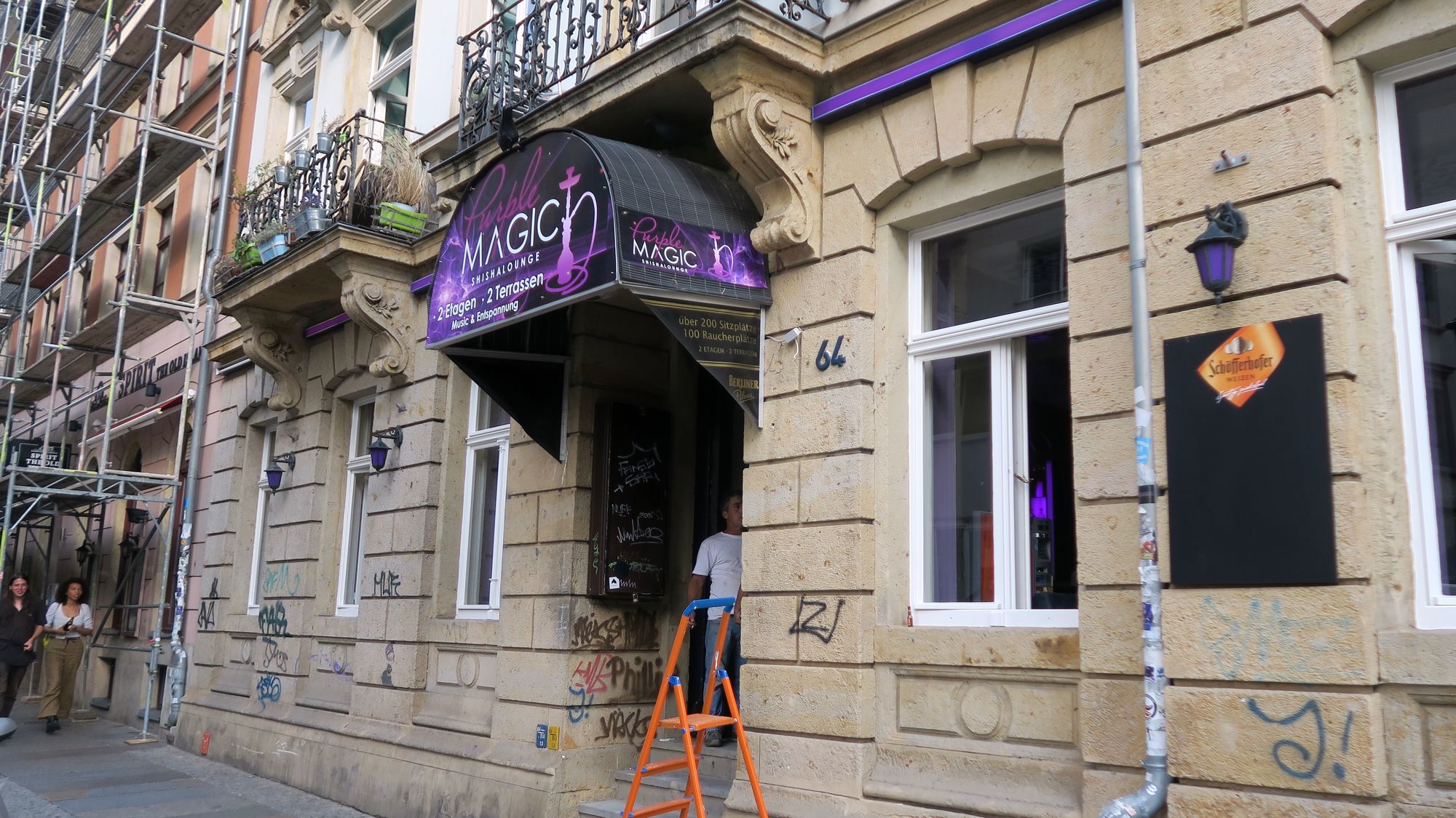 Auf der Alaunstraße: "Purple Magic"