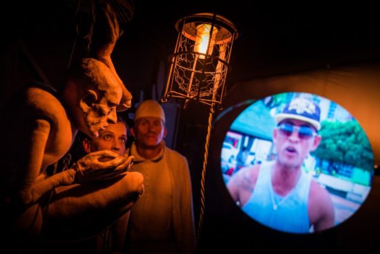 „Carbon – Eine kleine Weltreise der Kohle“ der Cie. Freaks und Fremde Foto: André Wirsig