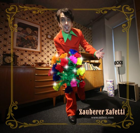 Durchgeknallt im Zauberwald - Zauberer Zafetti. Foto: Andrej Bavtschenkov