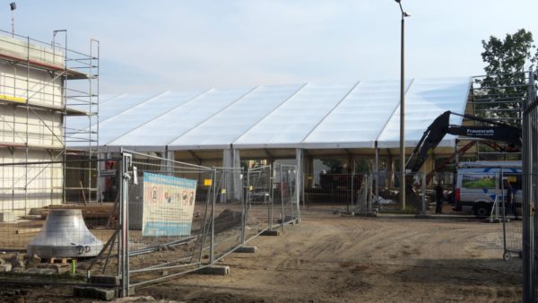 Einhausung der Teergrube