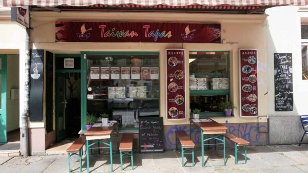 So präsentiert sich der kleine Laden von außen.