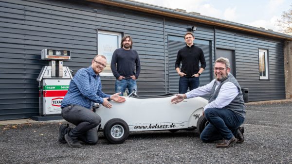 Benjamin Venter und Torsten Meisel von Hotsoxx vorne und Henry Liepack (Krokodilhaus), Daniel Chudoba (onlion Studio) 