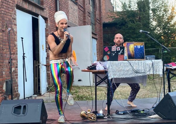 Oxo Oho bei einem Auftritt - Foto: Josephine Enders