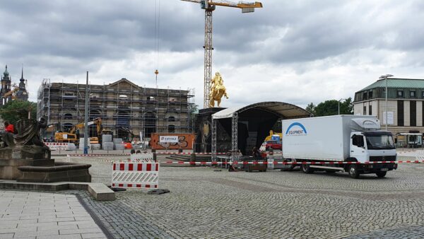 Bühne am Neustädter Markt