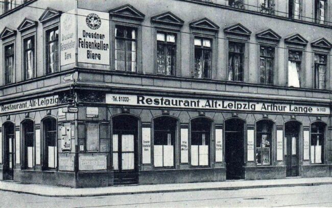 Im Erdgeschoss des Hotels "Stadt Leipzig" war einst ein Restaurant. Postkarte von 1929