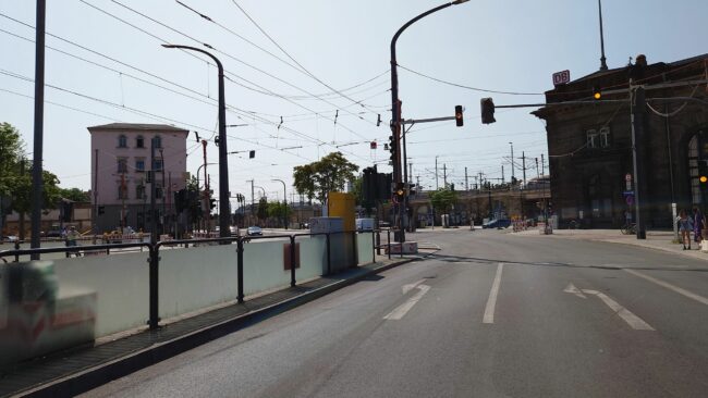 Fahrleitungstausch auf er Antonstraße ab Dienstag.
