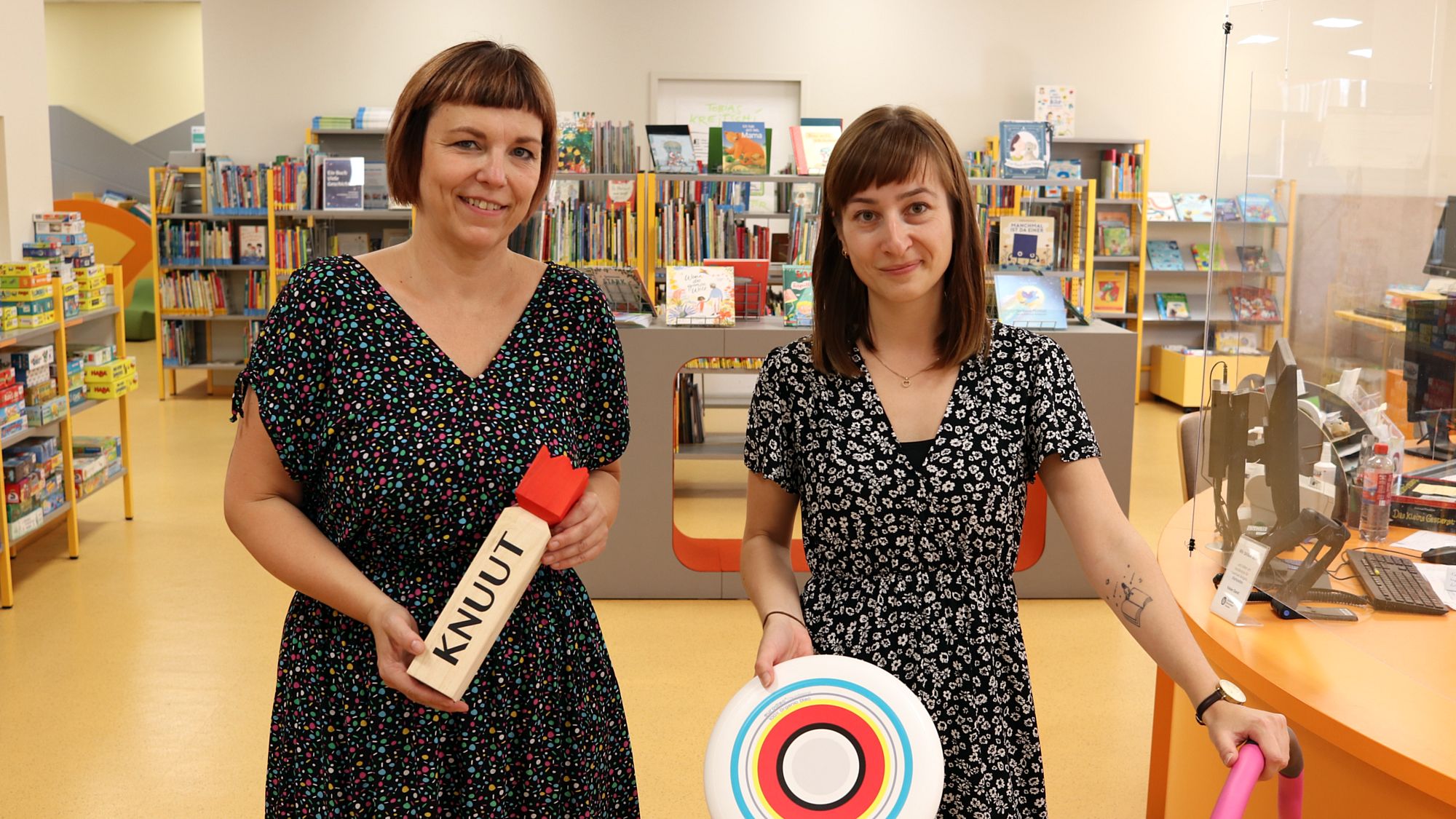 Es gibt aber auch Frisbee und Wikingerschach zum Ausleihen. 