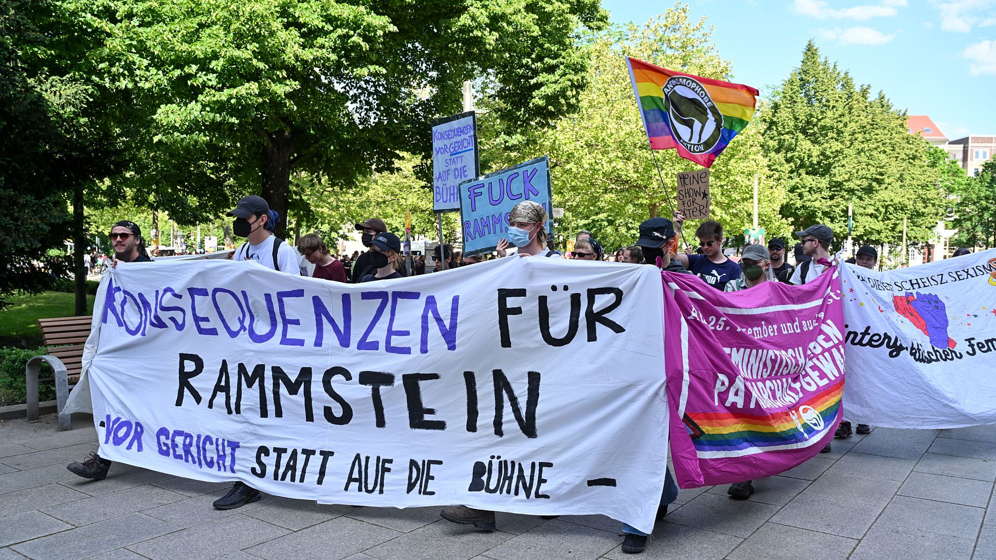 Anti-Rammstein-Demo am Jorge-Gomondai-Platz - Foto: Anja Schneider