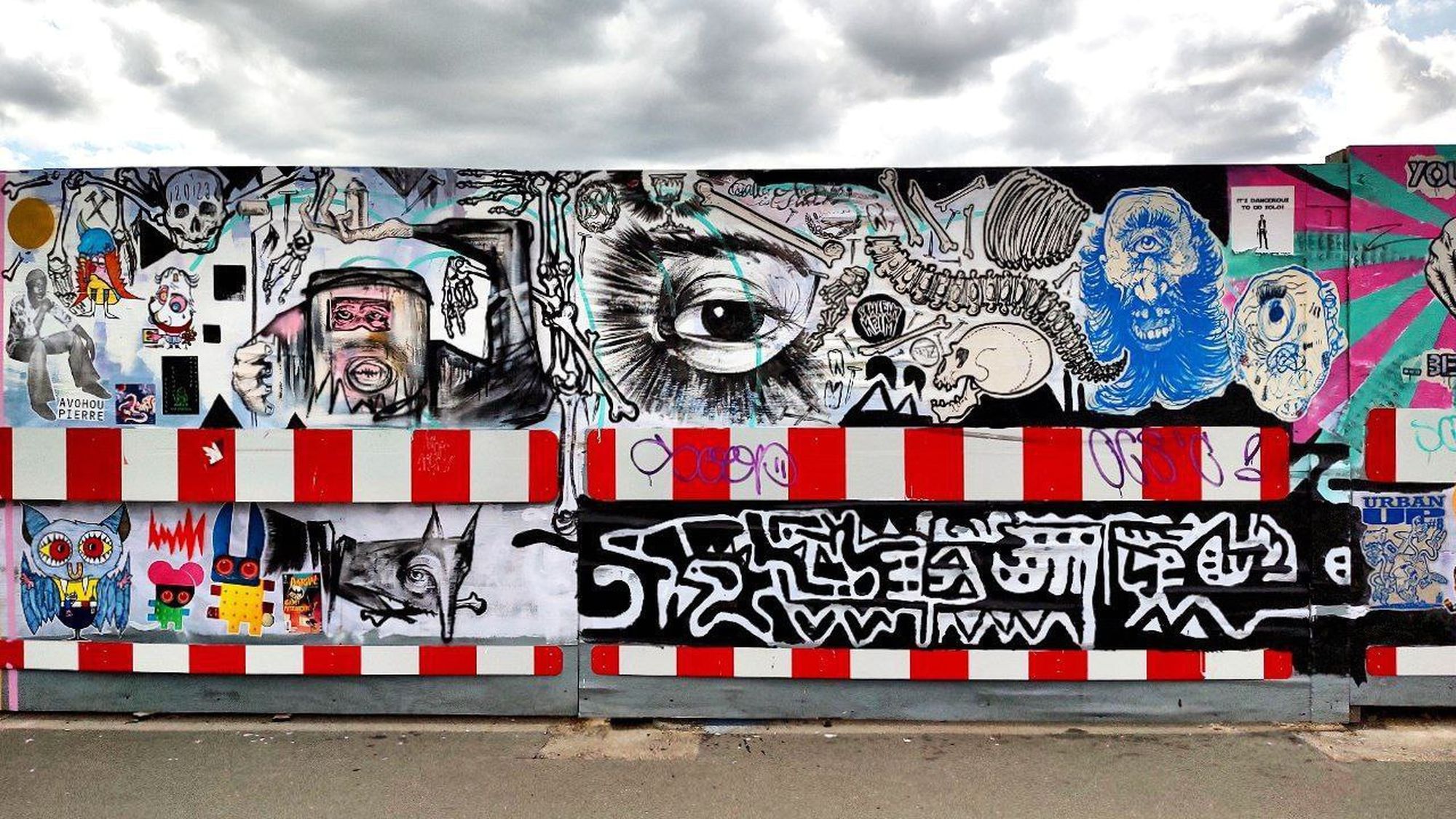 Nicht nur mit Stift oder Pinsel. "Scribble Clash" bedient sich allen gestalterischen Formen, die den Teilnehmenden einfallen. Foto: KC Wagner.