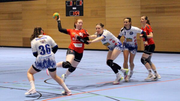 Trotz kämpferischen Einsatzes haben die Sporties die Partie verloren. Foto: Sportfreunde 01