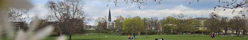 Alaunpark im April 2025