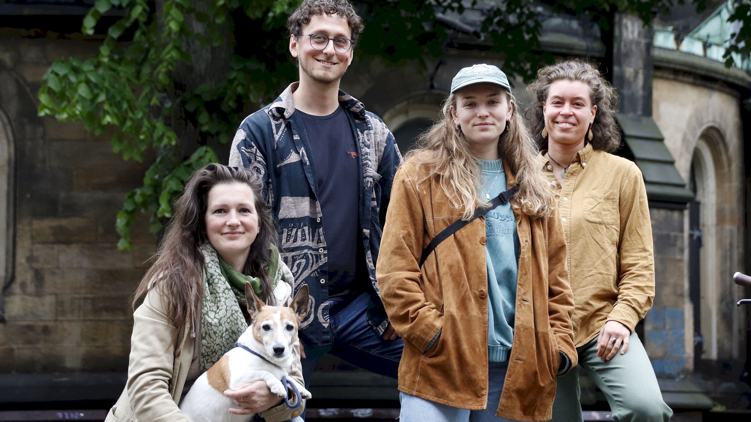Vier vom Bunter-Sommer-Team: Isabell Richter, Paul Brunn, Luise Klama und Leonie Gleiser. Foto: Anton Launer