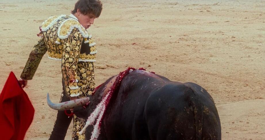 Tardes de Soledad - im Thalia