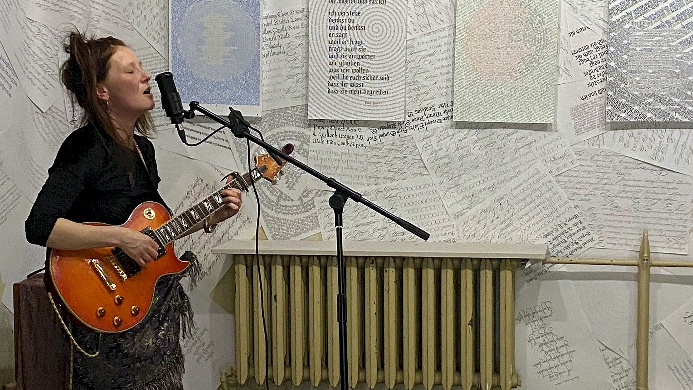 Esmes wird in der Bar am Projekttheater spielen. Foto: Anne Lenk