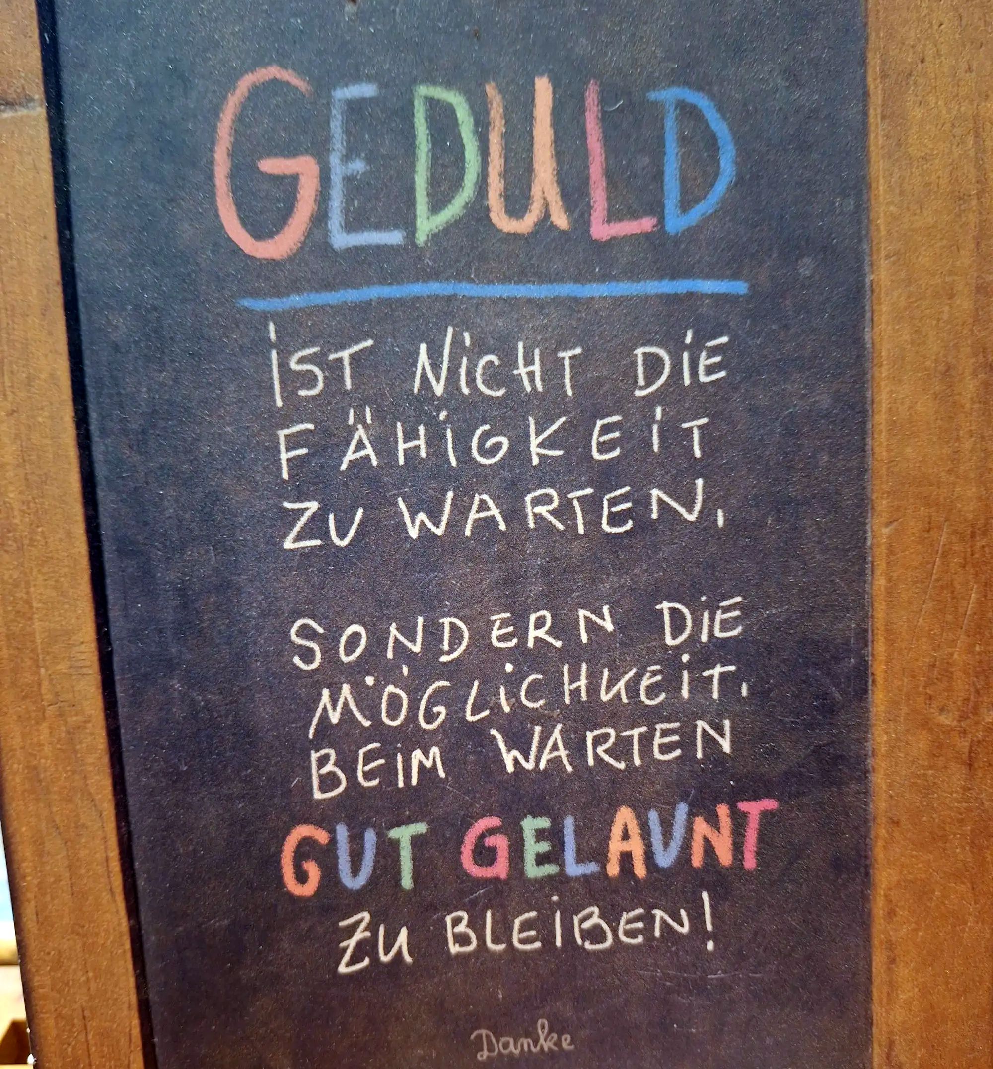 Mit Geduld kennt sich die Goldschmiedin aus. Foto: Jakub Gawlik