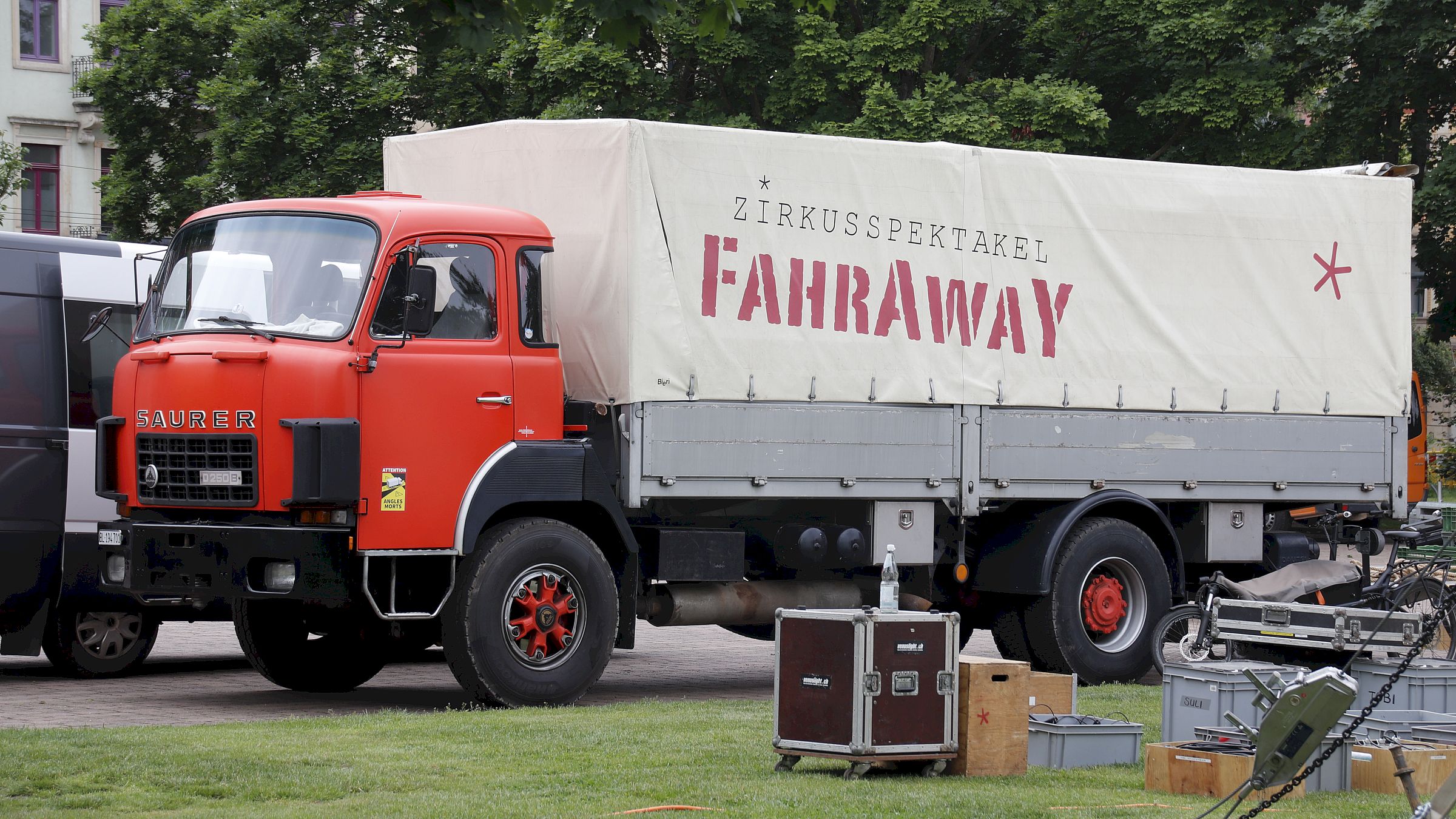 Eine der Hauptattraktionen: Der Zirkus Fahraway - Foto: Anton Launer