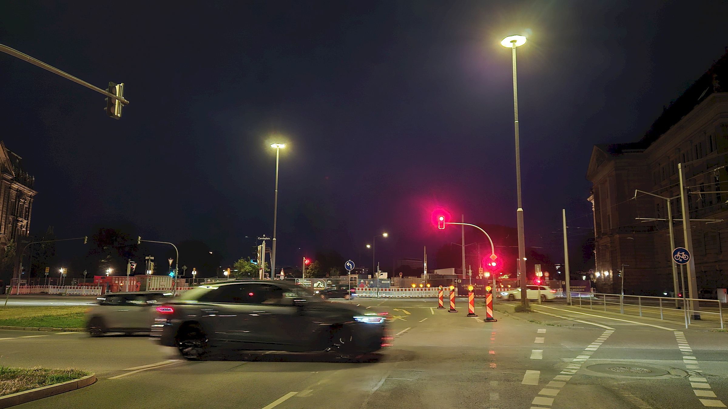 Dass es am Carolaplatz nicht mehr weitergeht, wird wohl noch ein paar Jahre so bleiben. Foto: Anton Launer