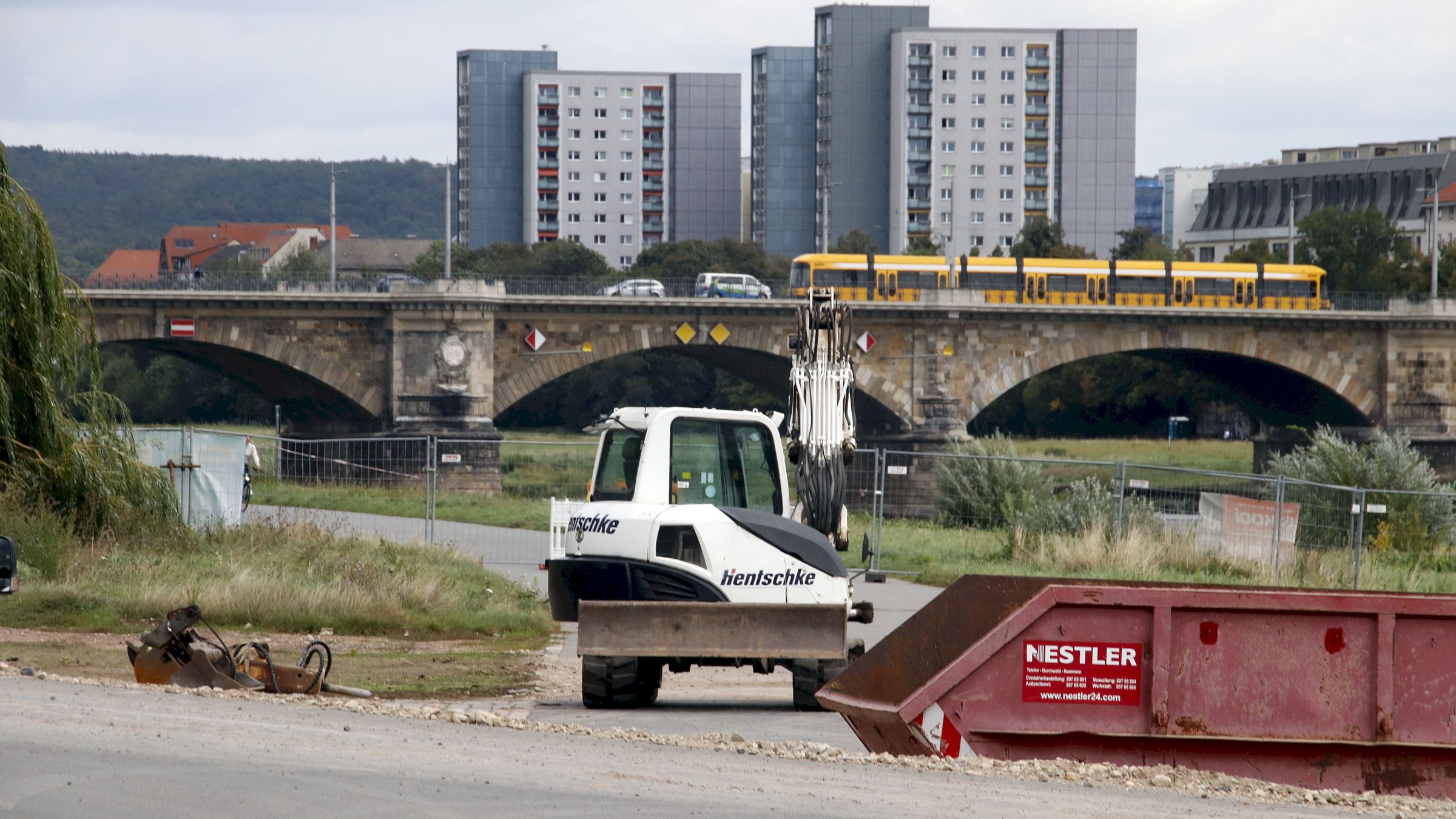 Derzeit wird der Weg wiederhergestellt. Foto: Anton Launer