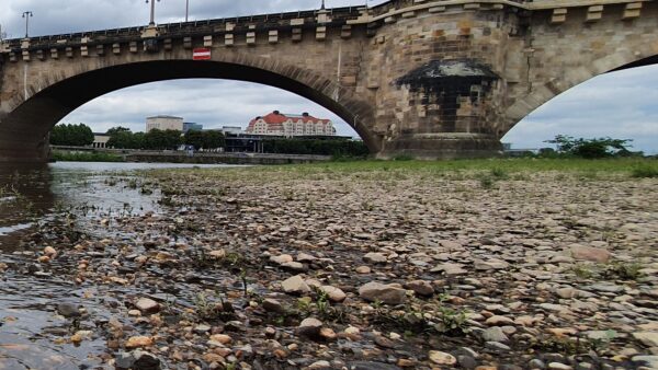 Augustusbrücke an der Elbe - Foto: Archiv Anton Launer