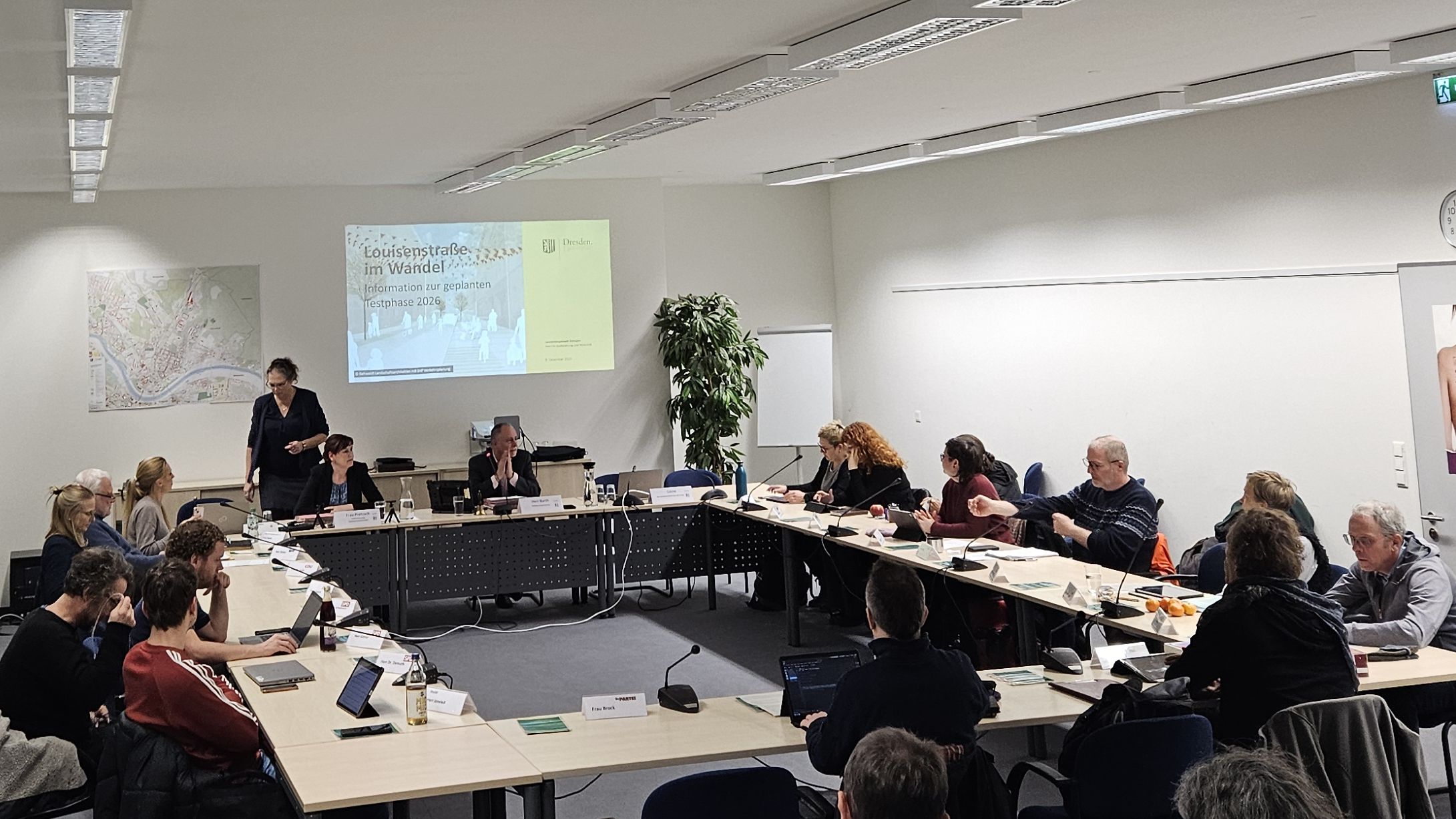 Dezember-Sitzung des Stadtbezirksbeirates Neustadt - Foto: Anton Launer