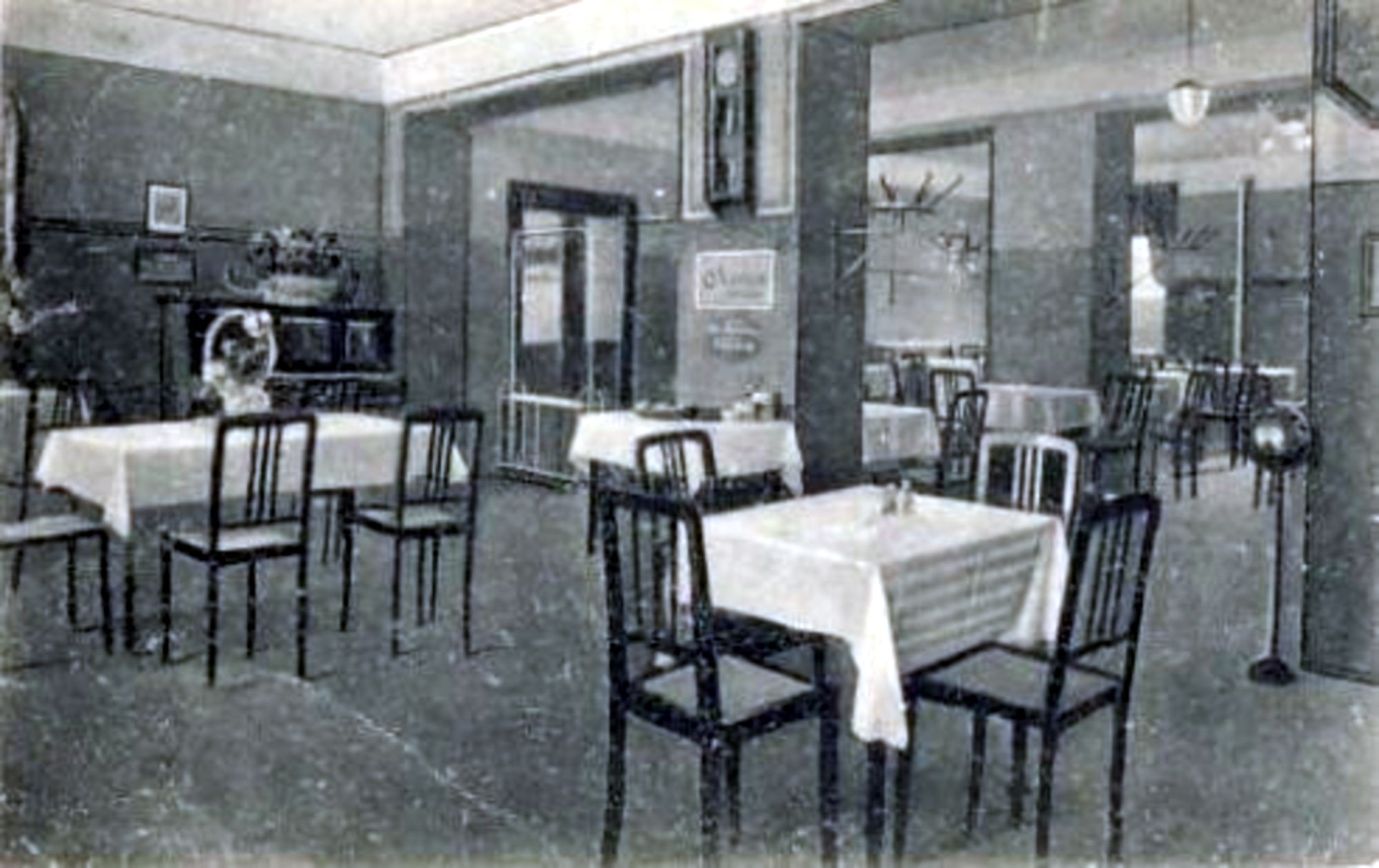 Palastrestaurant in der Alaunstraße 28, zeitgenössische Postkarte