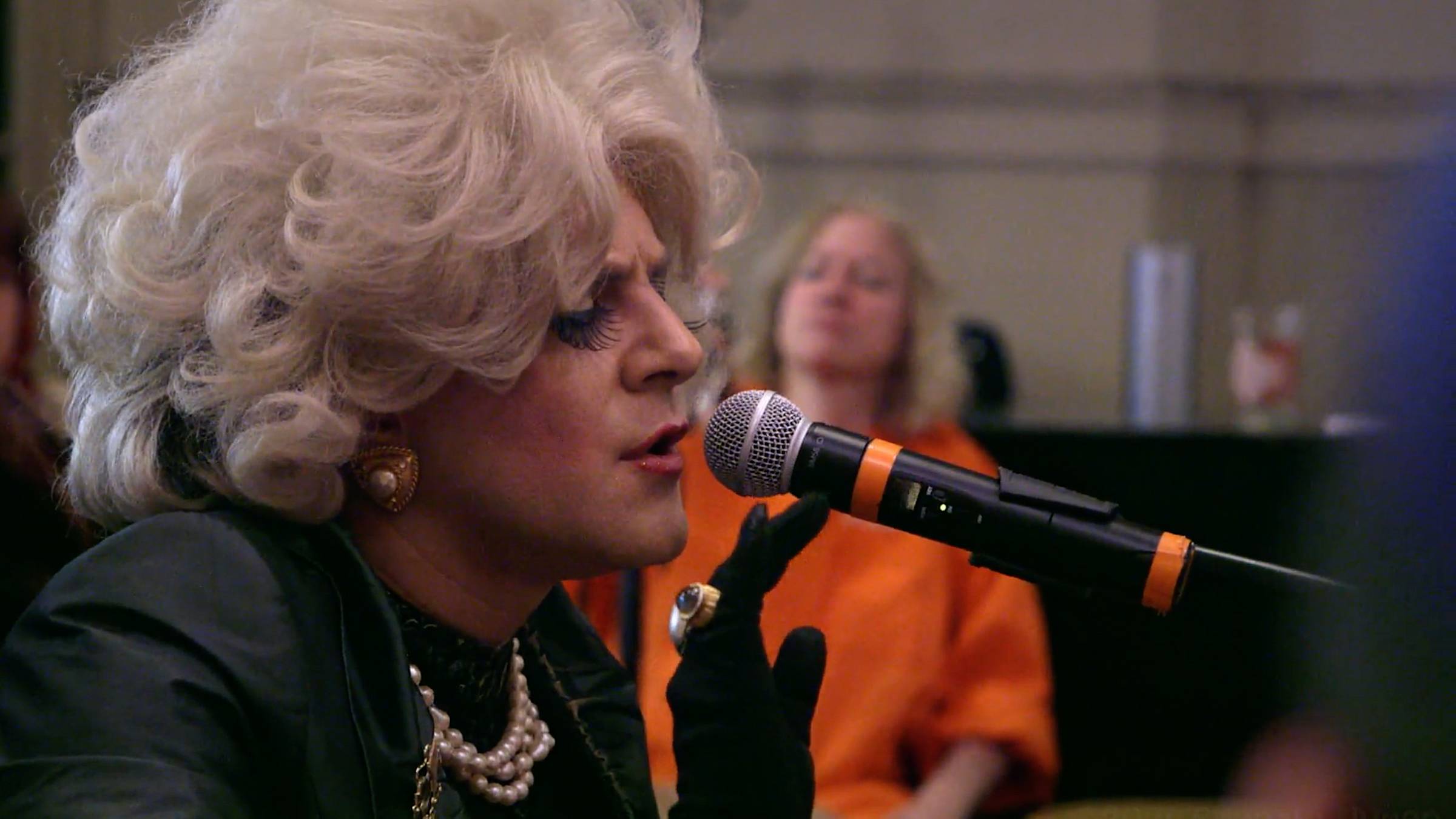 Rabbi Amichai Lau-Lavie - Szene aus "Sabath Queen" von Sandi Dubowski.