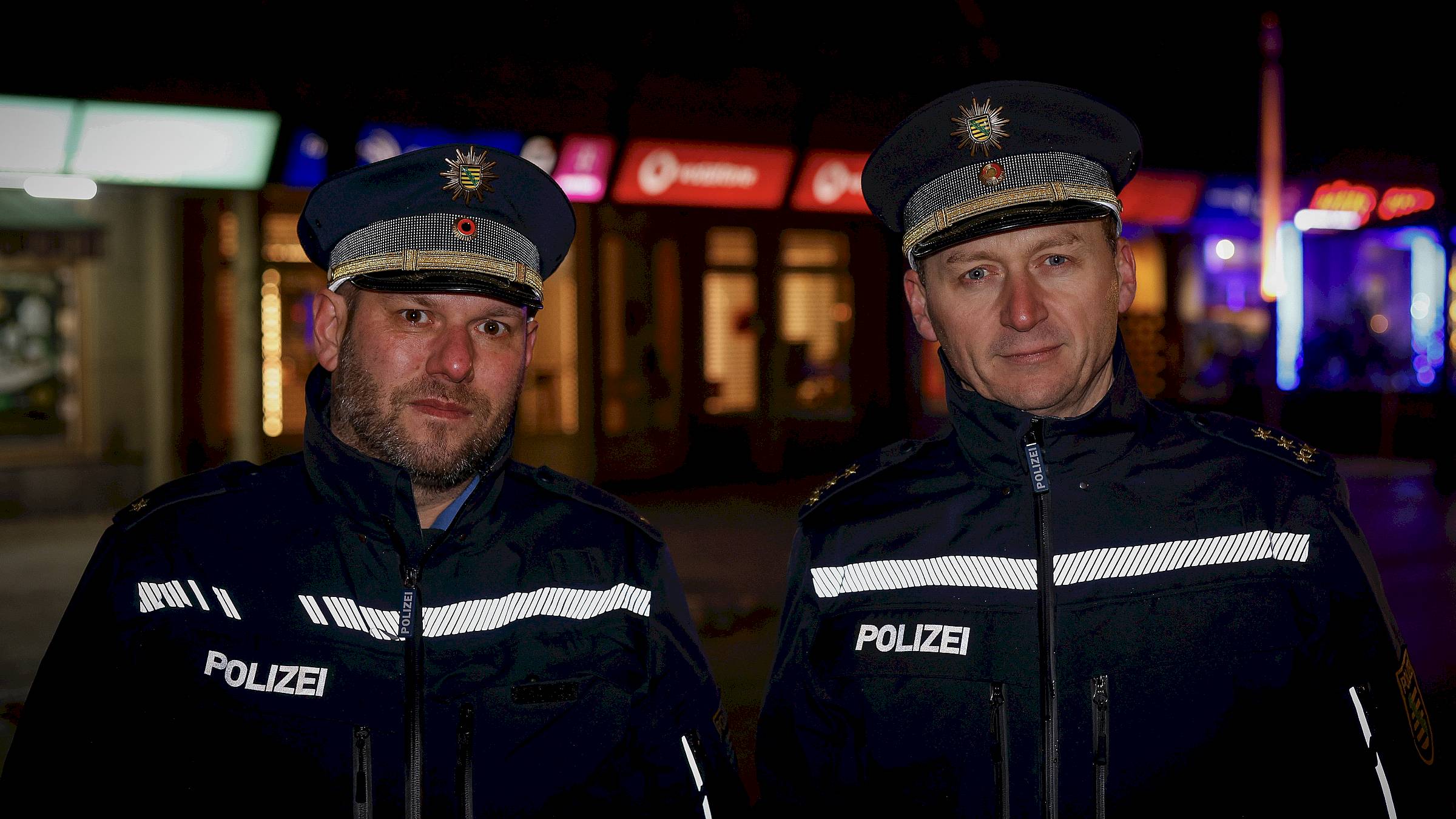 Revierleiter Jürgen Kunath und der leitende Polizeidirektor Hendrik Schlicke - Foto: Florian Varga