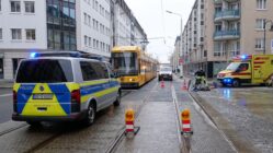 Unfall auf der Hoyerswerdaer Straße - Foto: Roland Halkasch
