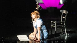 BERLINER ENSEMBLE: "Pick me Girls" von und mit Sophie Passmann, Regie: Christina Tscharyiski