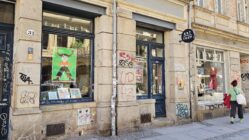 Ausstellung "Friedensangst" im Art-Shop auf der Görlitzer Straße - Foto: Anton Launer